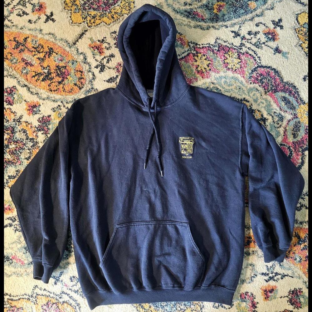 VTG AMDG Marquette Soccer MUHS Shield Logo Gildan Hoodie L